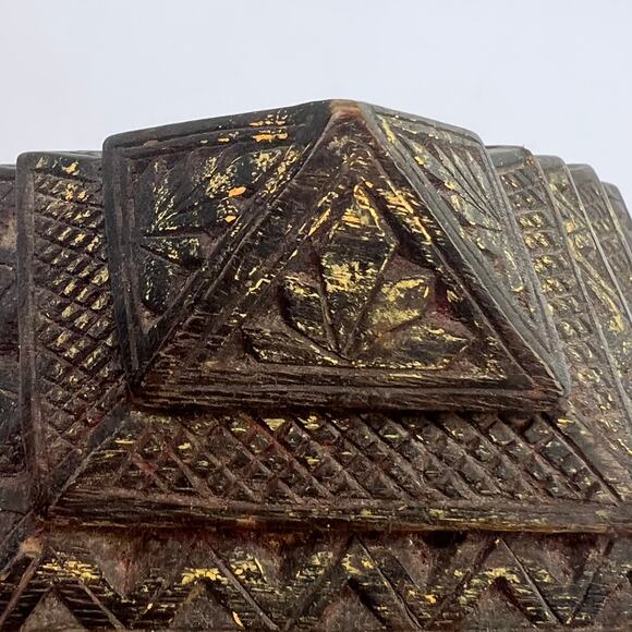 Vintage Nepalese Shaman Ritual Box Hand Carved Wood Pyramid Lid 4in Slide Top - Picture 4 of 16